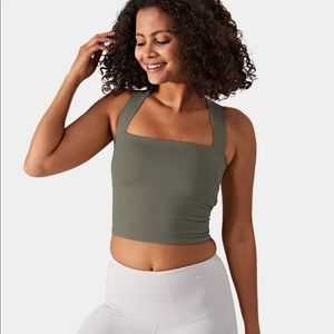 HALARA Lace-Up Crossover Cropped Tank Green SMALL